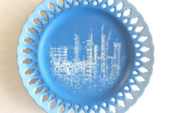 Plate 6, 2013, acrylic on ceramic, 22 x 22 cm